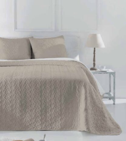 BEDSPREAD - LAMBA BEIGE