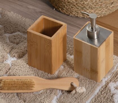 BATH ACCESSORIES  "BAMBOO WOODY"