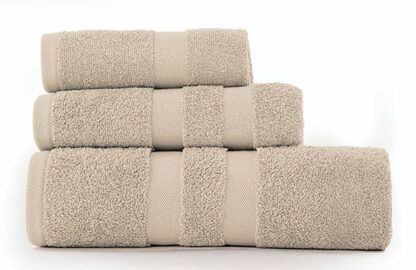 BEIGE TOWELS