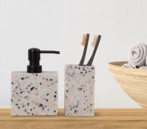 BATH ACCESSORIES  "MOSAIC"