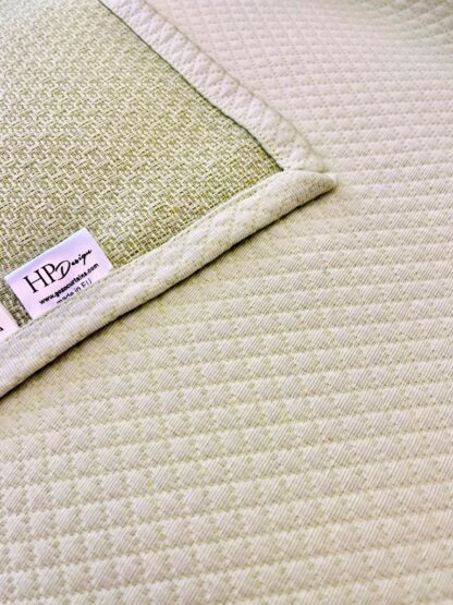 THROWS - 170x270cm  DIFFERENT COLORS - Image 4