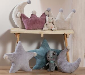 FLUFFY BABY CUSHIONS - STARS & CROWN