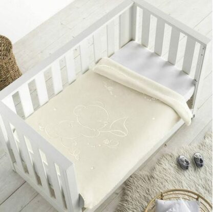 BABY BLANKET CREAM 110 X 140cm des. 6654 teddy bear